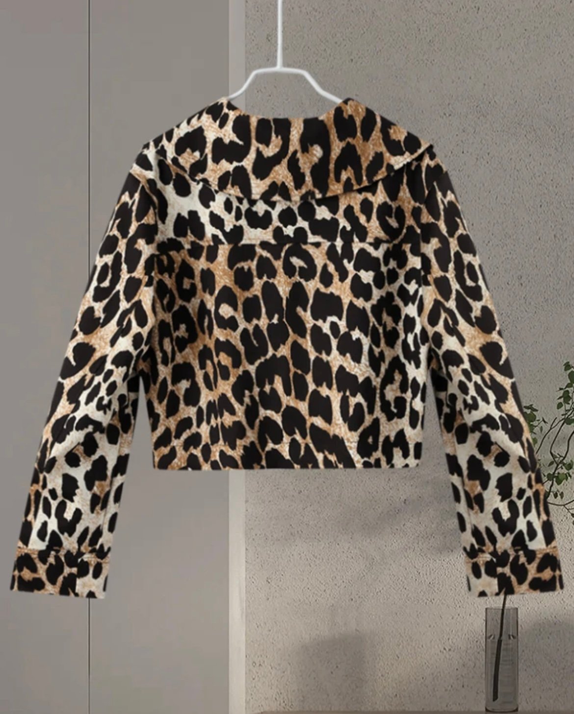 Betty leopard