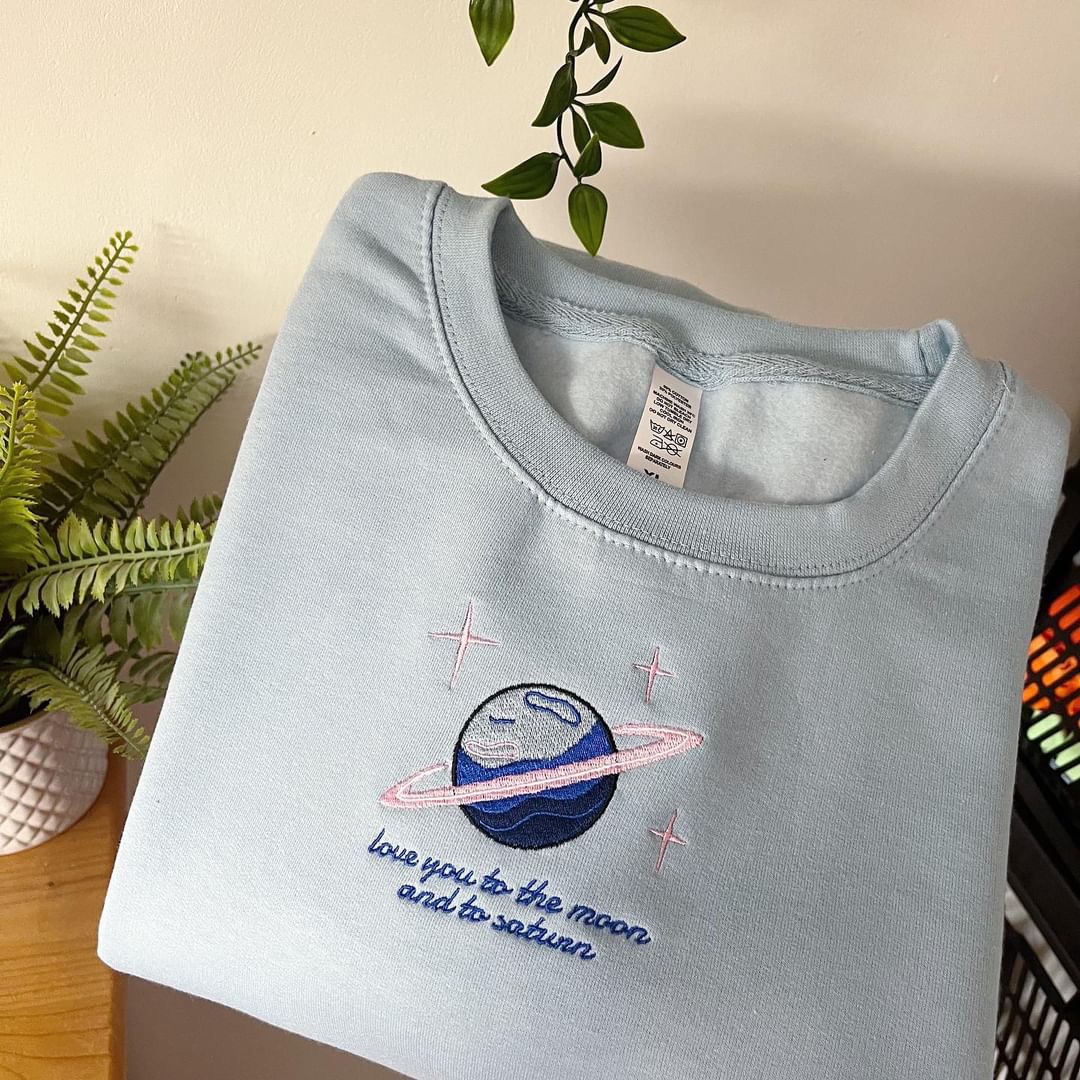 Saturn Sweatshirt (Taylor Swift)
