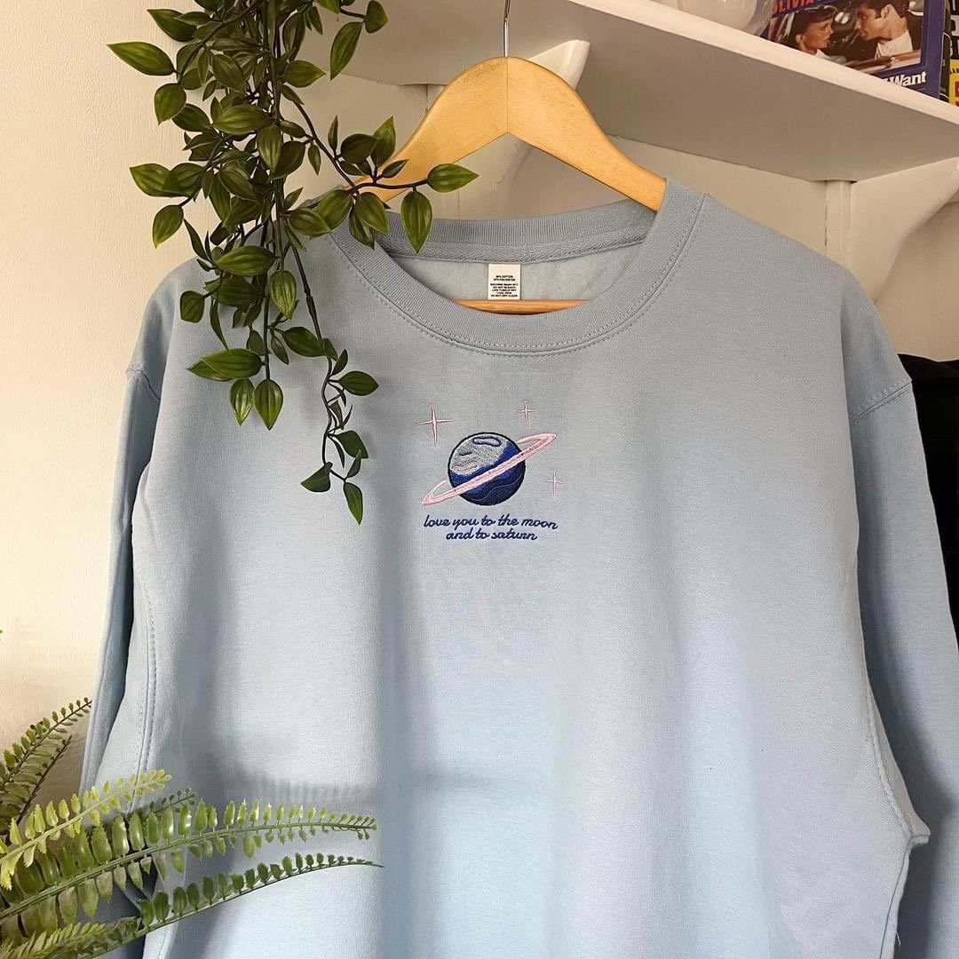 Saturn Sweatshirt (Taylor Swift)