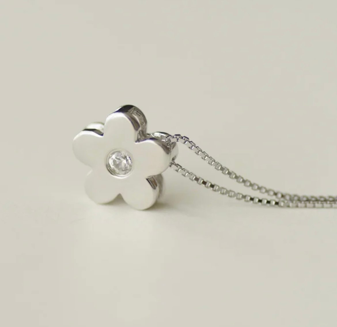 925 flower necklace
