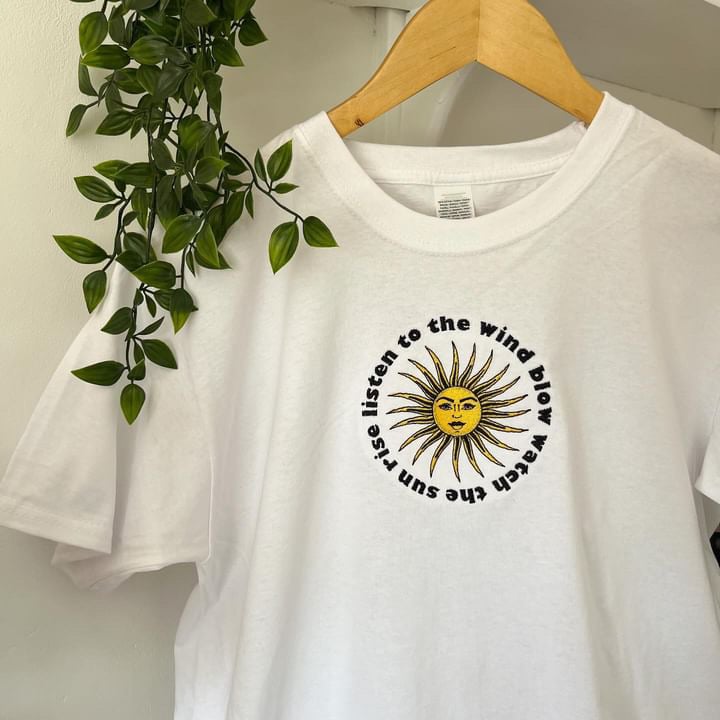 Fleetwood Mac inspired tee ☀️