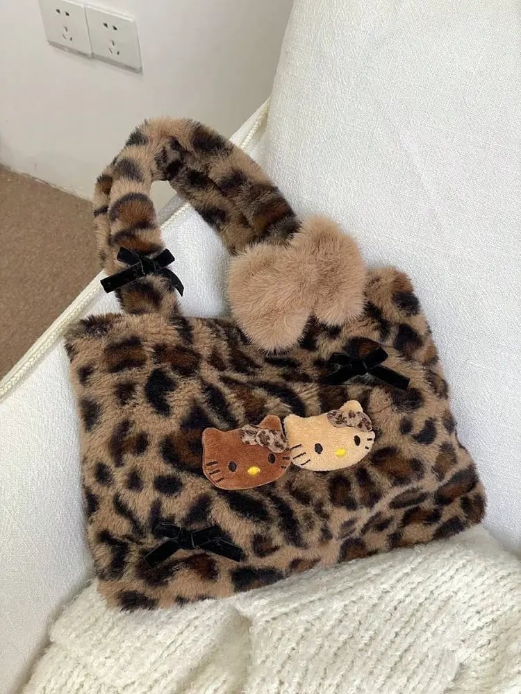 Kitty Leopard Print Faux Fur Bag🐆