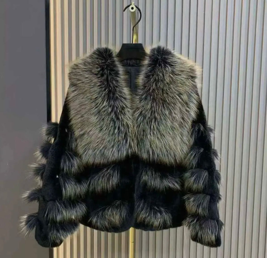 Faux Fur Coats 🐆💋🖤