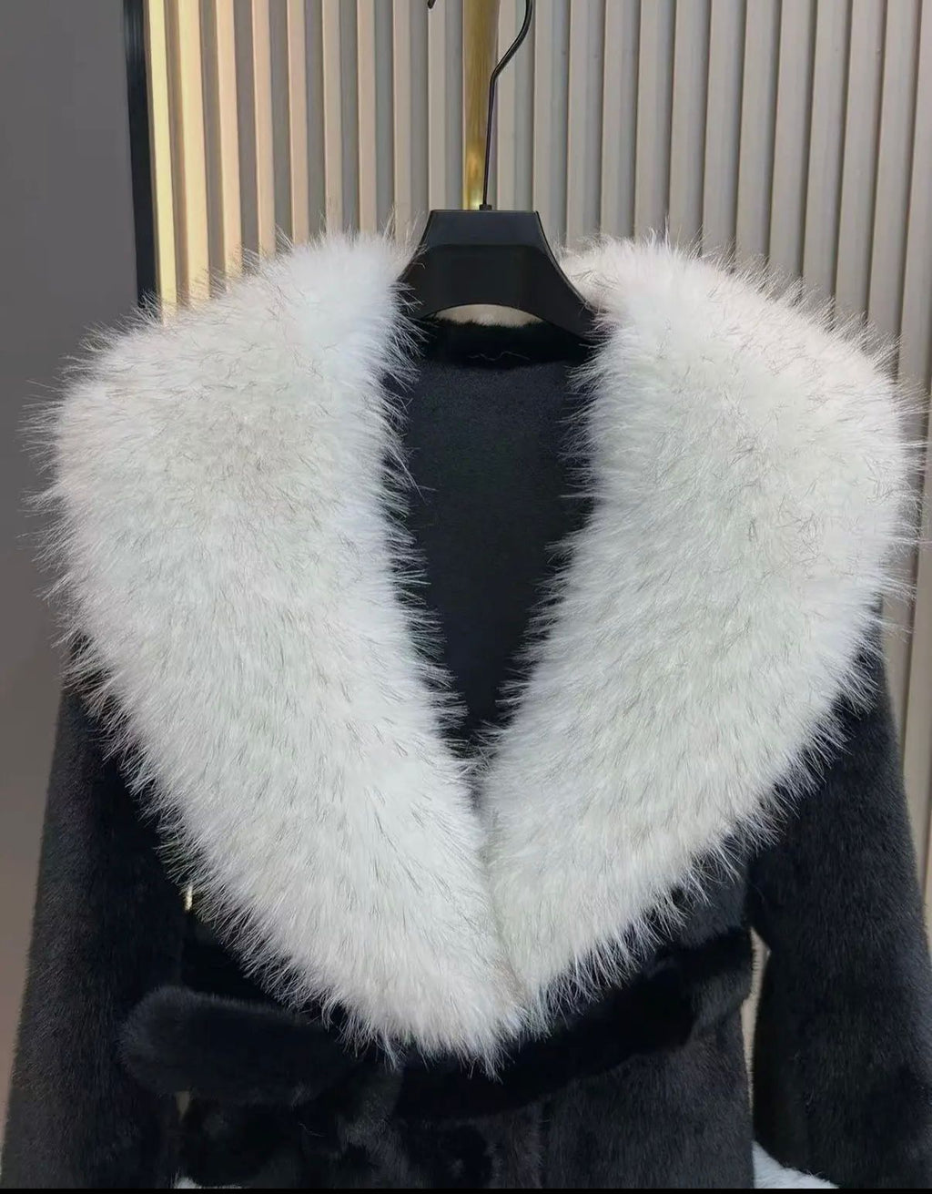Faux Fur Coats 🐆💋🖤