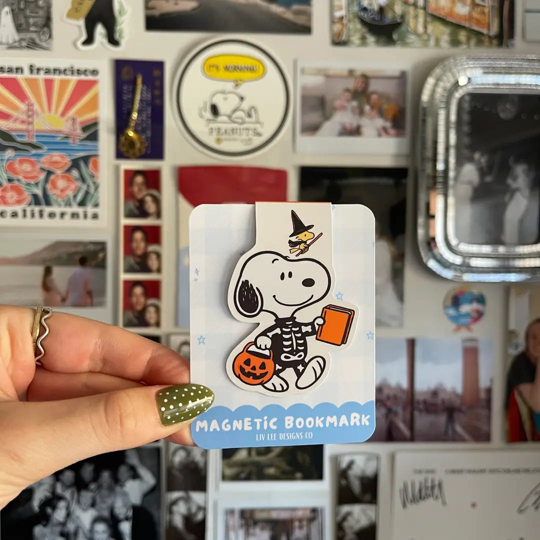Snoopy Halloween Magnetic Bookmark