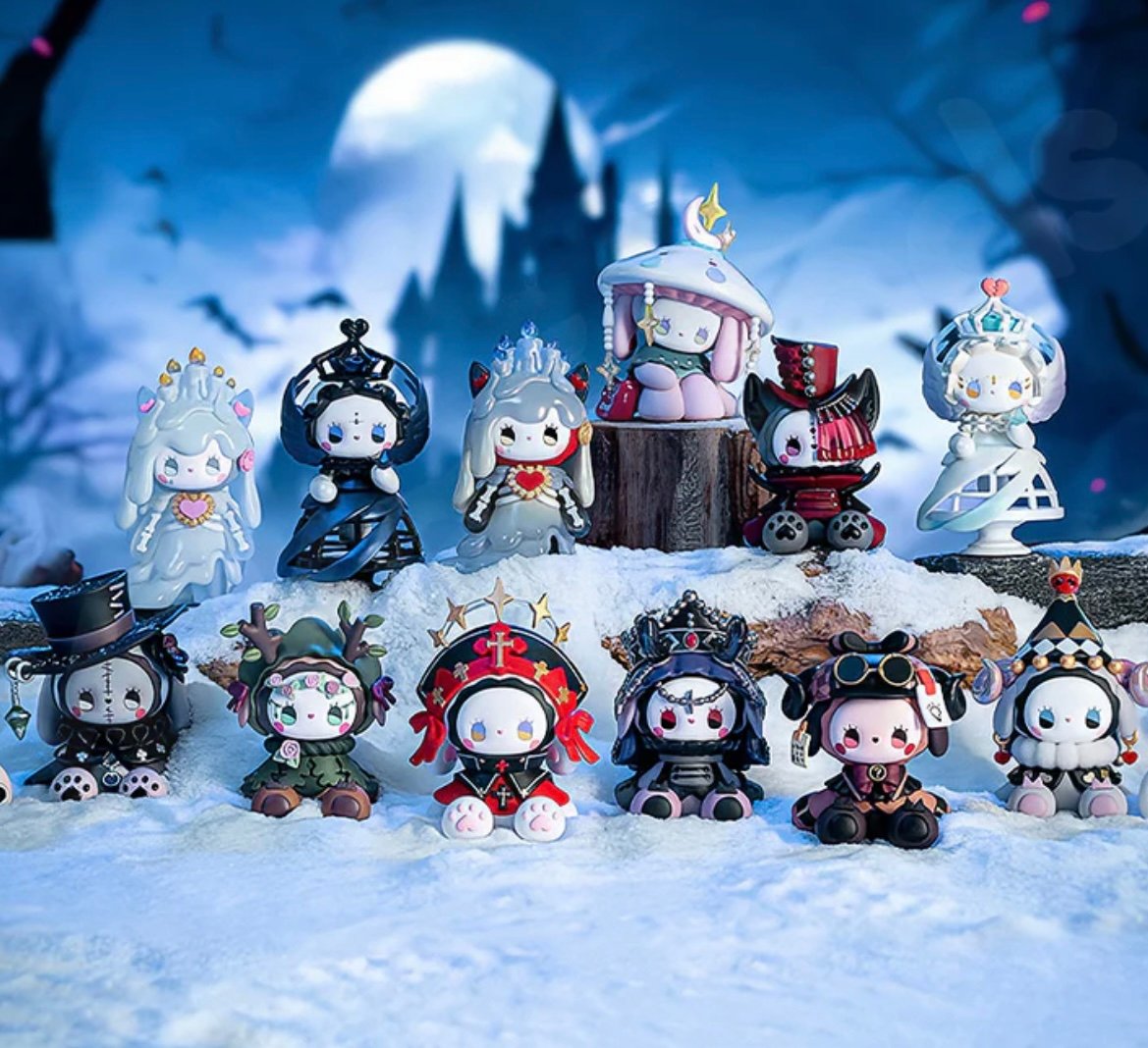 Emma Frostveil Villa Blind Box 🖤