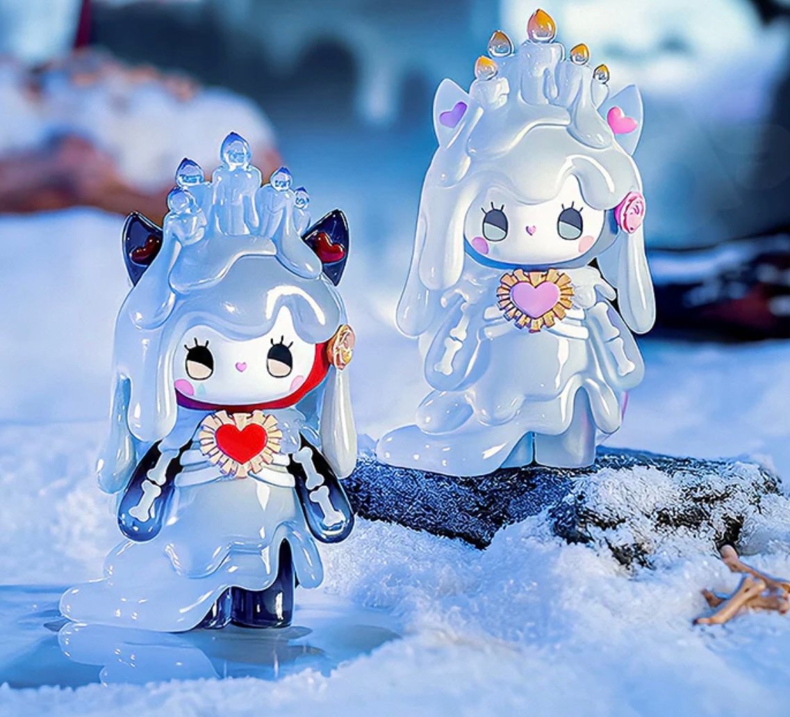 Emma Frostveil Villa Blind Box 🖤