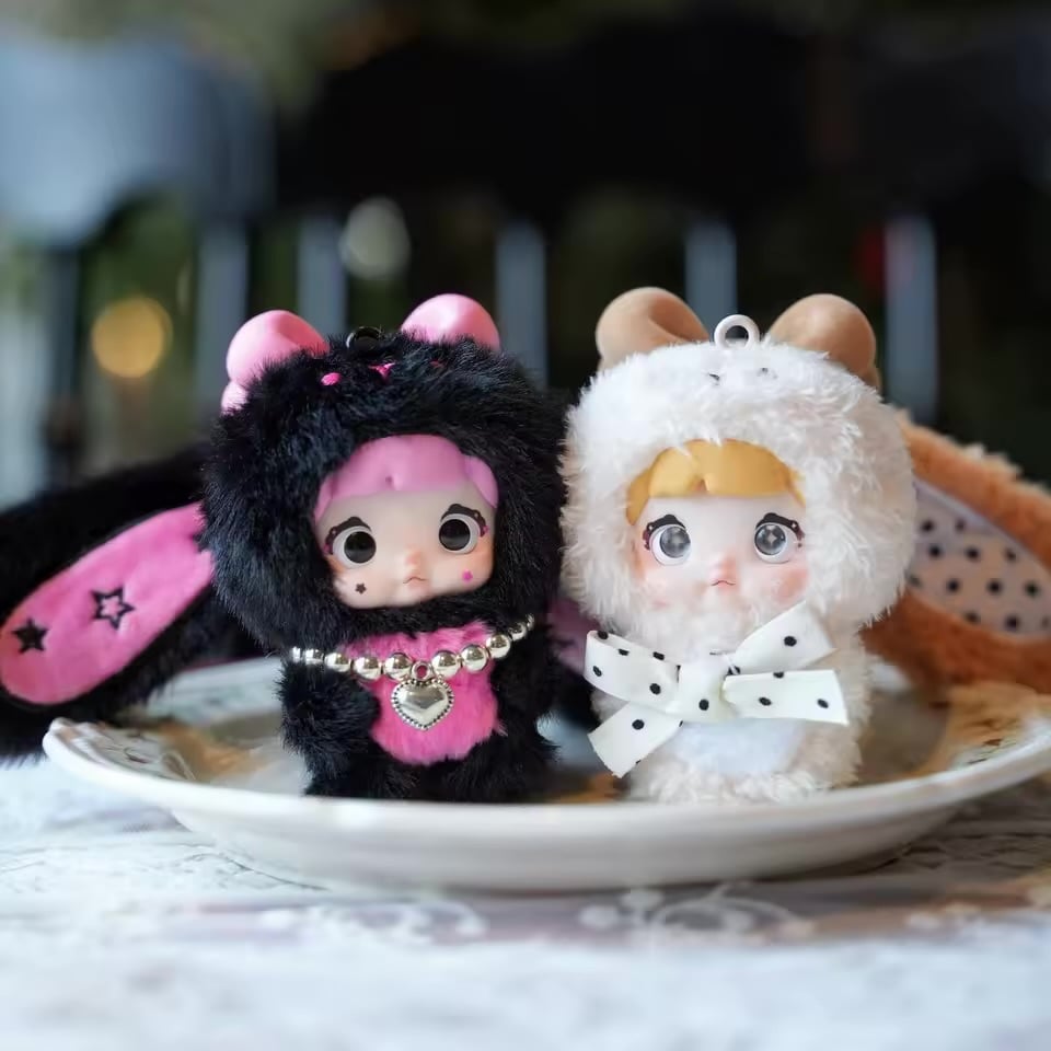 Nommi Sweetheart Bunny Blind Box 🐰🩷