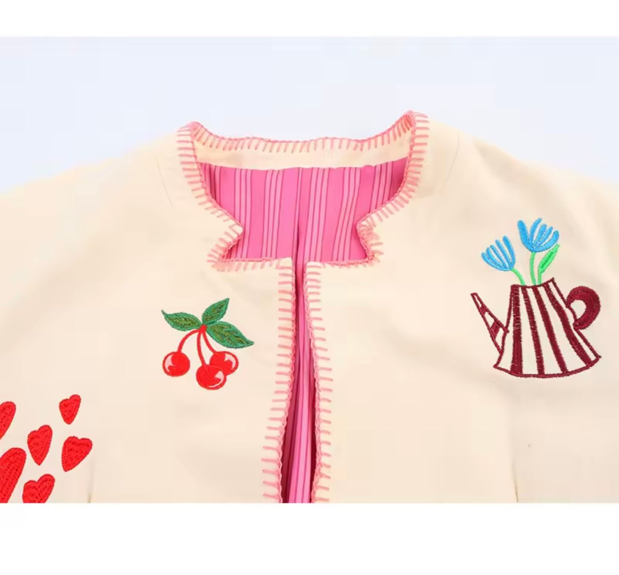 Embroidered spring jacket 🌼