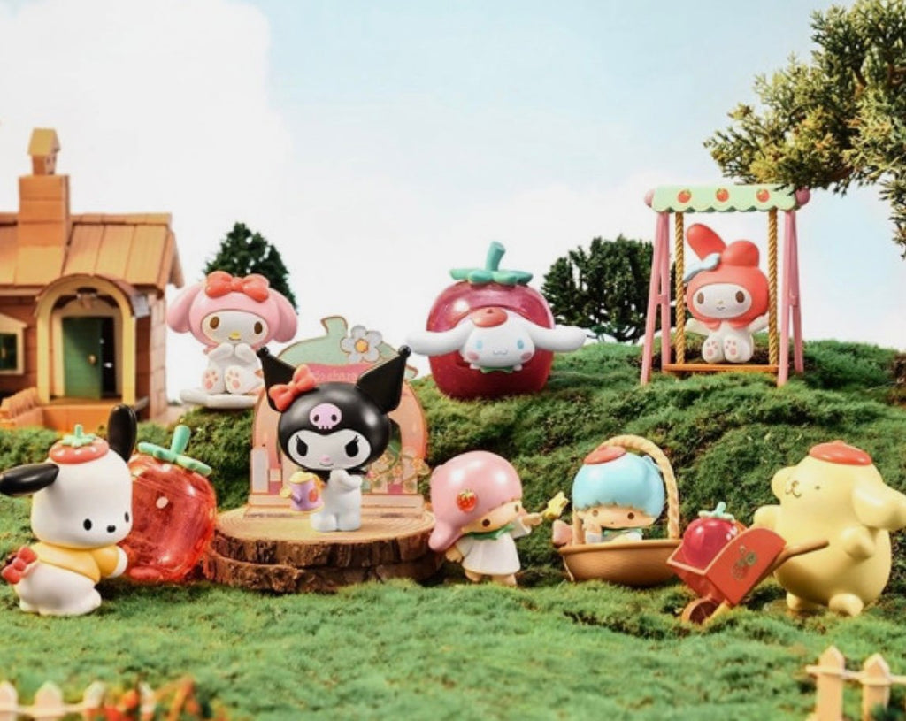 Sanrio Characters Strawberry Farm Blind Box 🍓