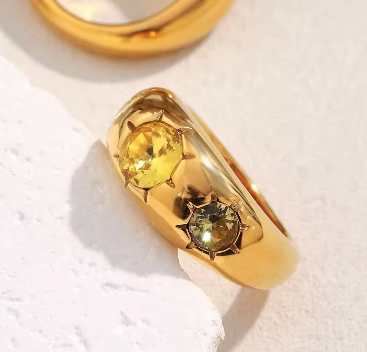 Helios Ring